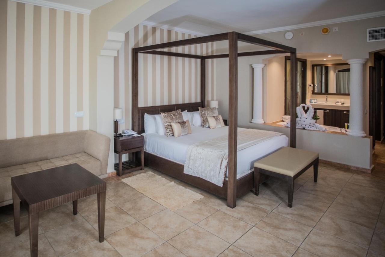 Majestic Colonial Punta Cana (Adults Only) Exterior foto